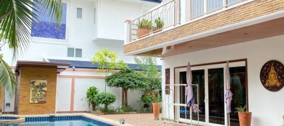 4 chambres house à louer à Pattaya, Chonburi, Eastern Thailand, Thailand № 62247 3