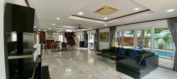 4 chambres house à louer à Pattaya, Chonburi, Eastern Thailand, Thailand № 62247 7
