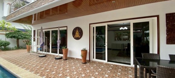 4 chambres house à louer à Pattaya, Chonburi, Eastern Thailand, Thailand № 62247 13