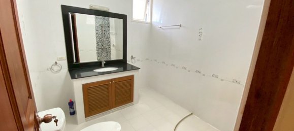 4 chambres house à louer à Pattaya, Chonburi, Eastern Thailand, Thailand № 62247 26