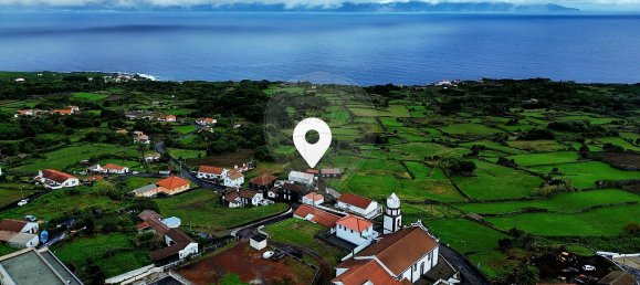 1 bedroom House in Lajes do Pico, Portugal No. 36569 9