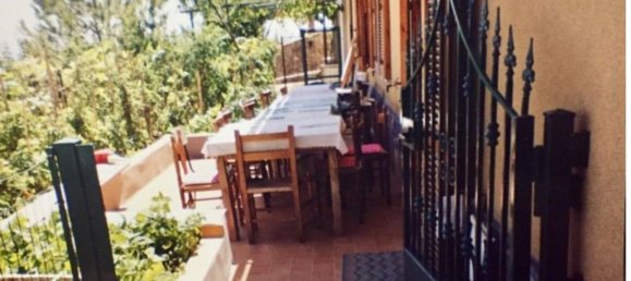 4-Zimmer Wohnung in Lustra, Italy, Nr. 255399 3