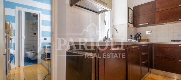 4 bedrooms Apartment in Rome, Italy No. 335218 19