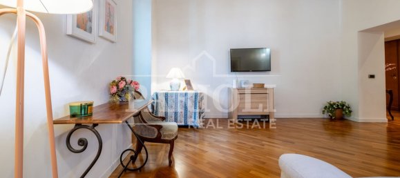 4 bedrooms Apartment in Rome, Italy No. 335218 26