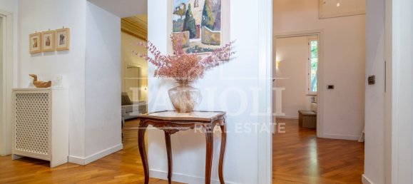 4 bedrooms Apartment in Rome, Italy No. 335218 31