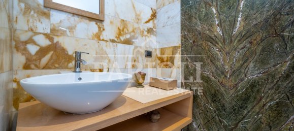 4 bedrooms Apartment in Rome, Italy No. 335218 9