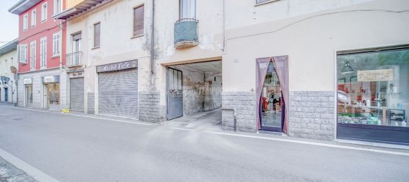 Квартира с 3 комнатами в Кассано Маньяго, Италия № 179600 35