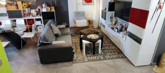 4-salle Duplex à Terni, Italy No. 303831 3