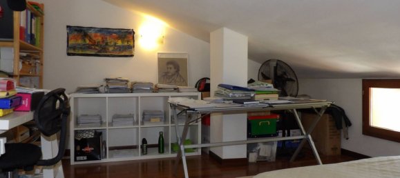 4-salle Duplex à Terni, Italy No. 303831 28