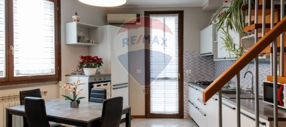 2 غرف نوم شقة في Agrate Brianza, Italy رقم 164447 4