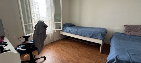 2 Schlafzimmer Wohnung in Corbeil-Essonnes, France, Nr. 343964 3