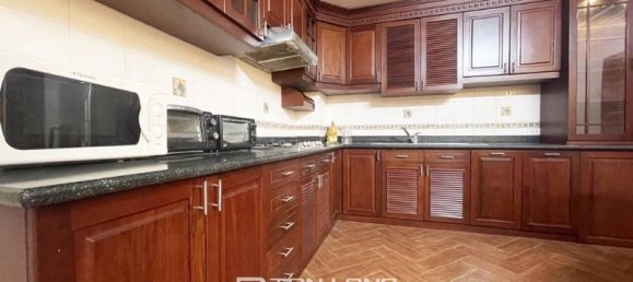 5 غرف نوم منزل في Tay Ho, Vietnam رقم 555 12