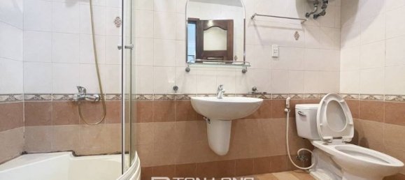 5 غرف نوم منزل في Tay Ho, Vietnam رقم 555 24