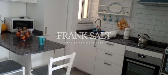 Apartamento de 2 dormitorios en Marsalforn, Malta No. 5990 6