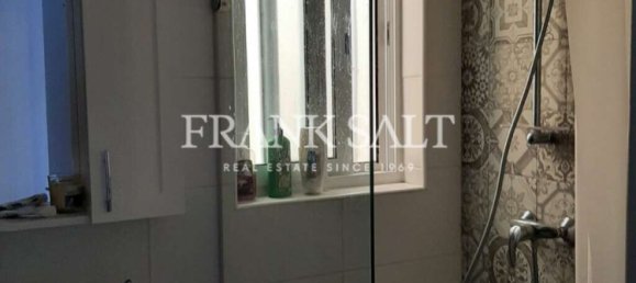 Apartamento de 2 dormitorios en Marsalforn, Malta No. 5990 2