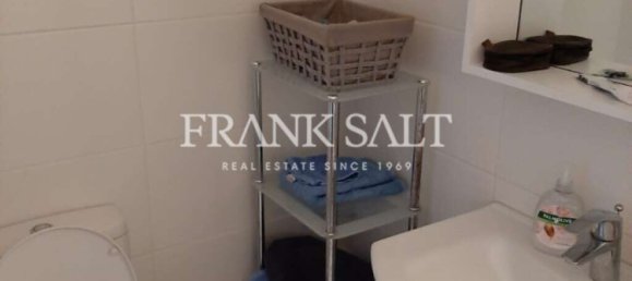 Apartamento de 2 dormitorios en Marsalforn, Malta No. 5990 3