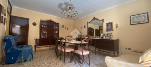 2 bedrooms House in Termini Imerese, Italy No. 77046 4