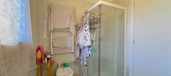 3 bedrooms Apartment in Castel d'Azzano, Italy No. 313084 18