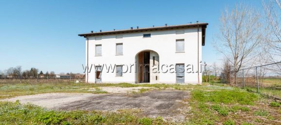 Casa de 4 dormitorios en Correggio, Italy No. 222625 4