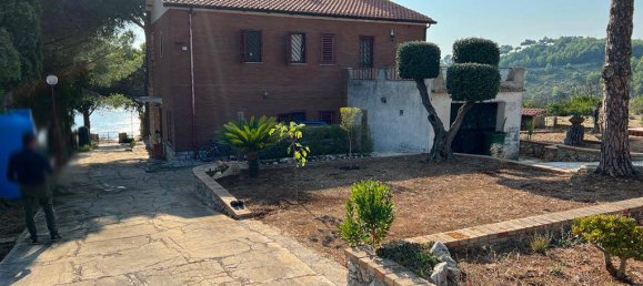 Вилла с 4 спальнями в Сперлонга, Италия № 76847 16