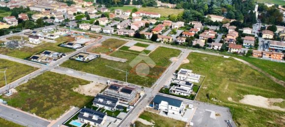 800m² Land in Affi, Italy No. 257632 10
