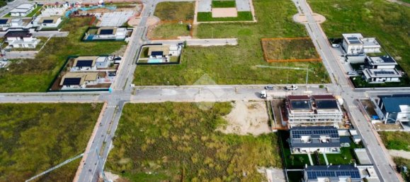 800m² Land in Affi, Italy No. 257632 4