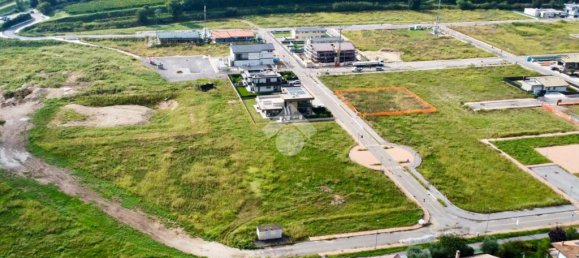 800m² Land in Affi, Italy No. 257632 11