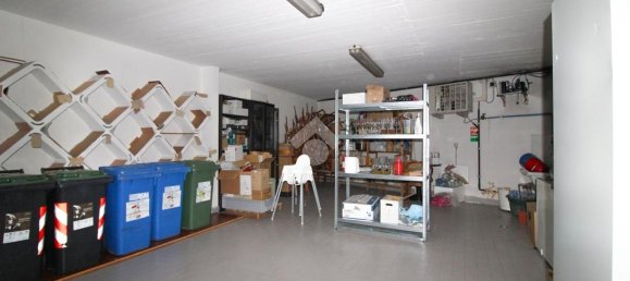 Коммерческая недвижимость 200м² в Бергамо, Италия № 338636 11