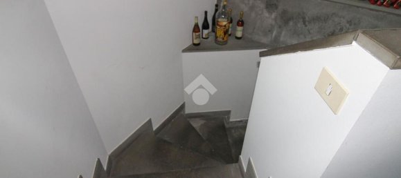 Коммерческая недвижимость 200м² в Бергамо, Италия № 338636 12