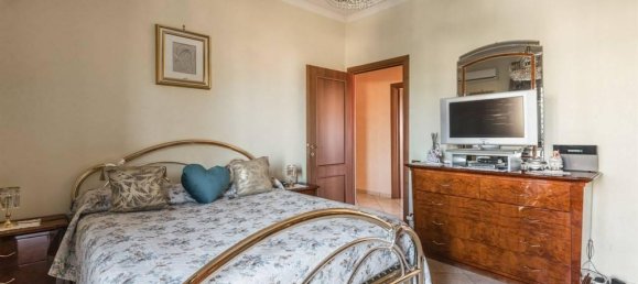 4-Zimmer Wohnung in Rome, Italy, Nr. 26761 22