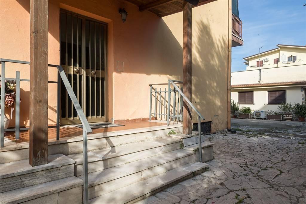 4-Zimmer Wohnung in Rome, Italy, Nr. 26761