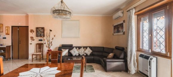 4-Zimmer Wohnung in Rome, Italy, Nr. 26761 7
