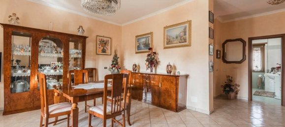 4-Zimmer Wohnung in Rome, Italy, Nr. 26761 13