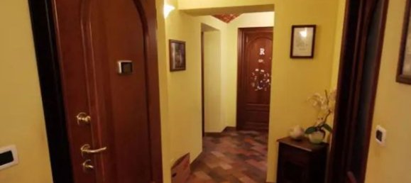 6 bedrooms House in Cirié, Italy No. 315888 2