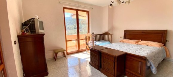 5غرفة فيلا في Itri, Italy رقم 154608 4