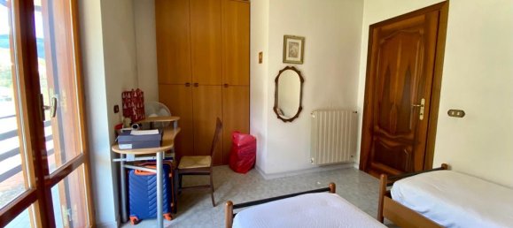 5غرفة فيلا في Itri, Italy رقم 154608 9