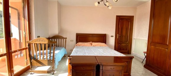 5غرفة فيلا في Itri, Italy رقم 154608 5