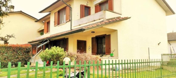 4-salle Villa à Casirate d'Adda, Italy No. 42012 3