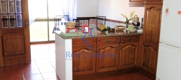 3 bedrooms House in Almada, Portugal No. 143025 2