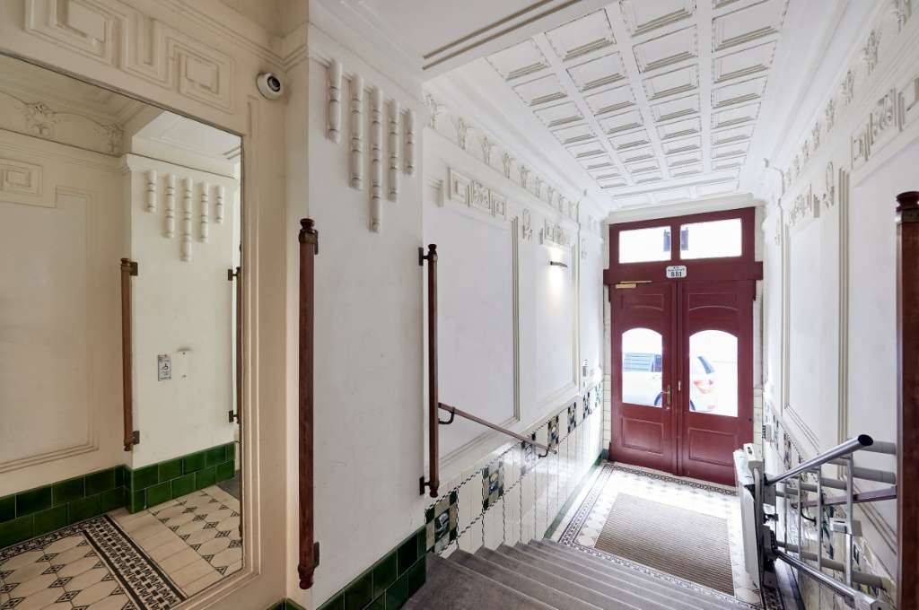 2-Zimmer Gebäude in Rudolfsheim-Funfhaus, Austria, Nr. 37075