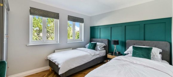 2 bedrooms Apartment in Hounslow, United Kingdom No. 12356 11