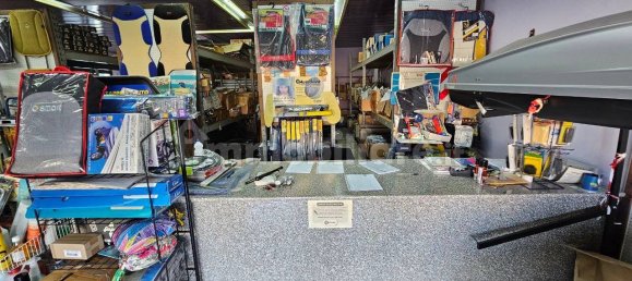 614m² Warehouse in Lecce, Italy No. 124958 15