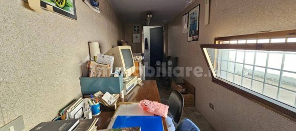 614m² Warehouse in Lecce, Italy No. 124958 6