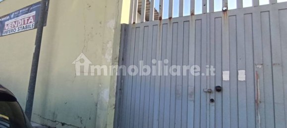 614m² Warehouse in Lecce, Italy No. 124958 2