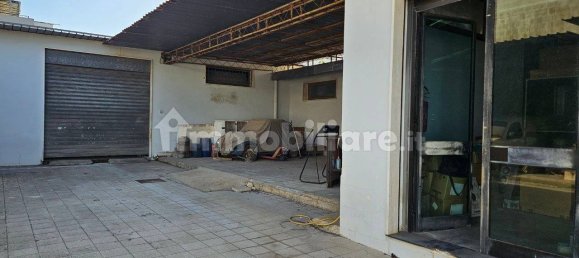 614m² Warehouse in Lecce, Italy No. 124958 30