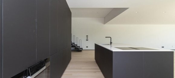 4 bedrooms House in Cascais, Portugal No. 170783 7