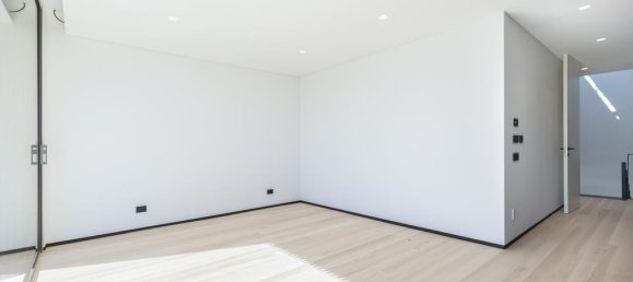 4 bedrooms House in Cascais, Portugal No. 170783 17