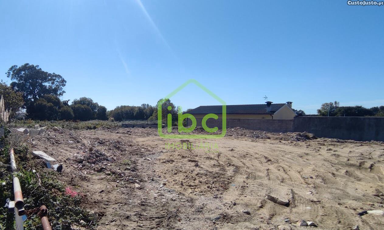  قطعة أرض في Povoa de Varzim, Portugal 1600متر مربع رقم 53985