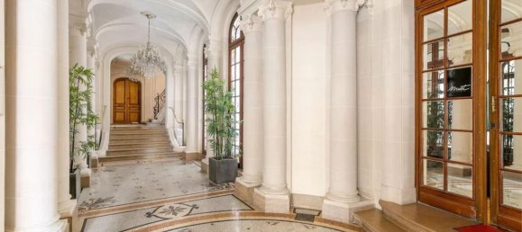 7 bedrooms Apartment in Paris, France No. 168273 11