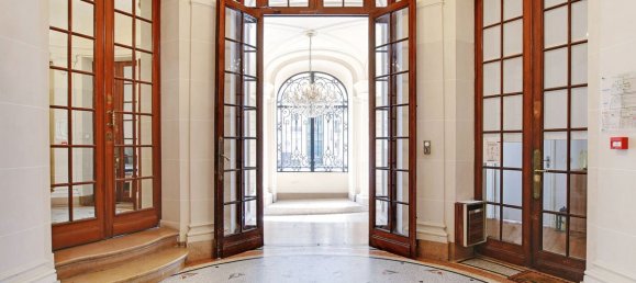 7 bedrooms Apartment in Paris, France No. 168273 6